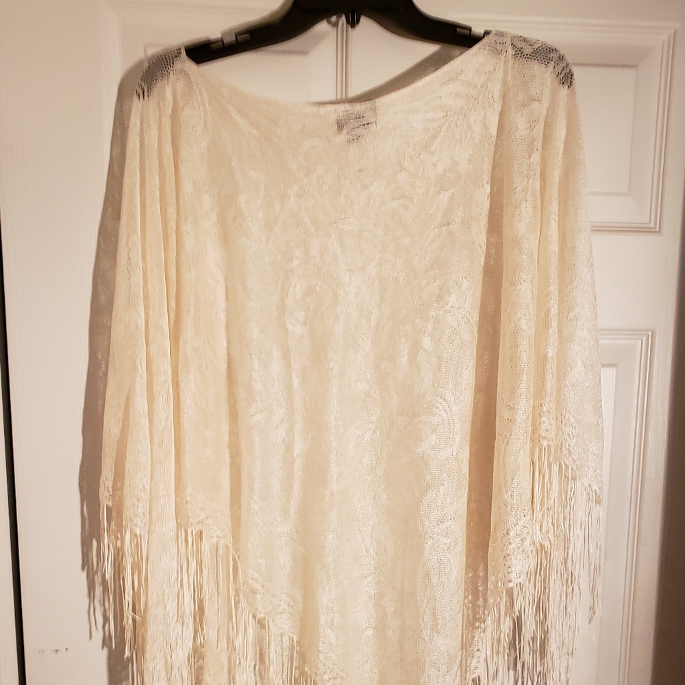 NWOT NY Collection cover-up, shawl